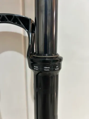 Suspensão Rock Shox Recon Silver RL Solo Air 120mm