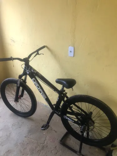 Vendo bicicleta Gios 2024
