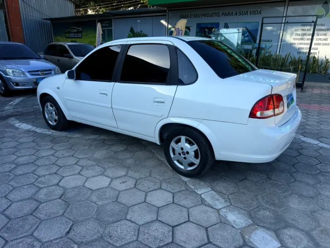 Chevrolet Classic Life/ls 1.0 VHC Flexp. 4P 2013