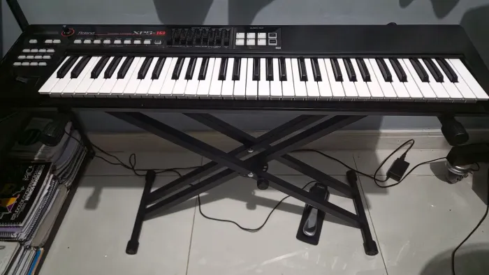 Teclado Roland XPS-10