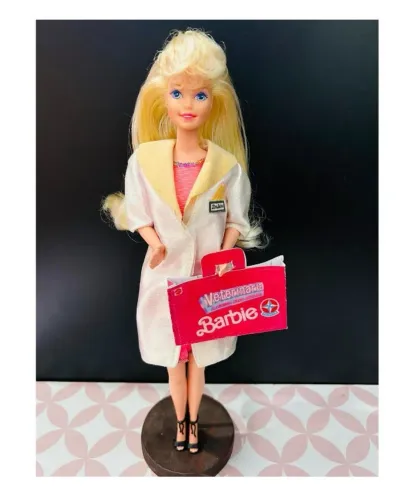 Barbie Estrela Veterinária