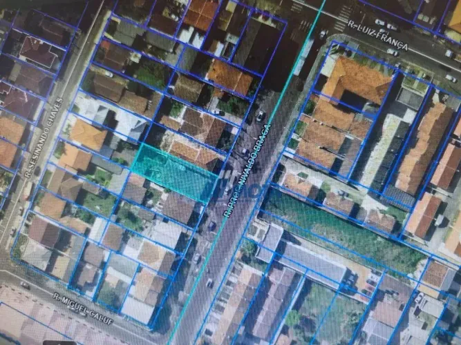 Terreno à venda, 402 m² por R$ 800.000,00 - Cajuru - Curitiba/PR