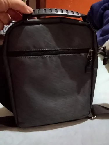 Bag da Puma várias repartições
