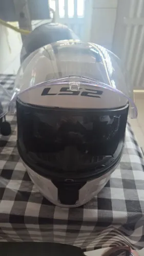 Capacete LS2 FF808 Stream 2 branco