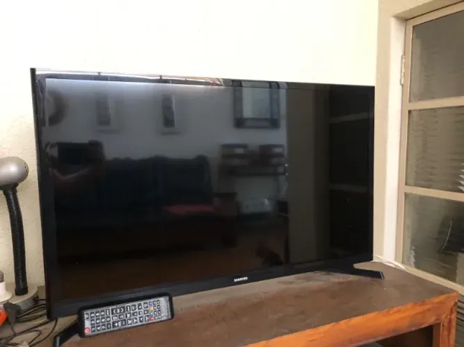 Televisão Samsung 32 polegadas smart tv
