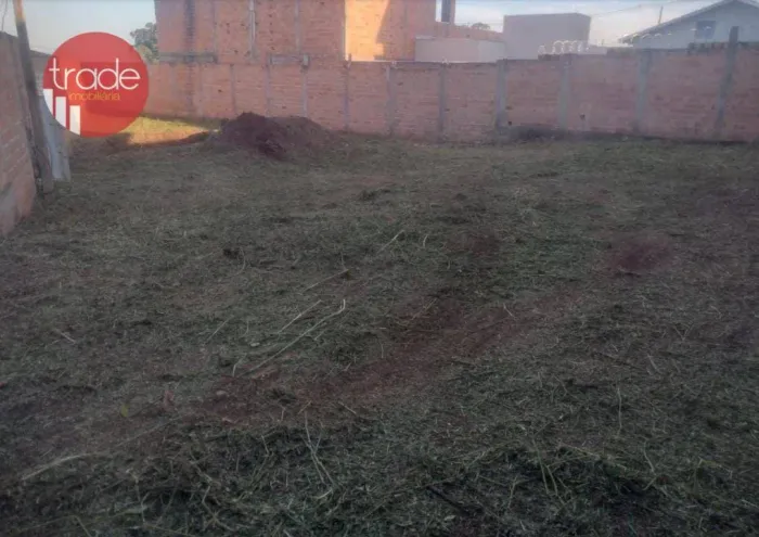 Terreno Murado À Venda No Parque das Oliveiras com 382,52 m².