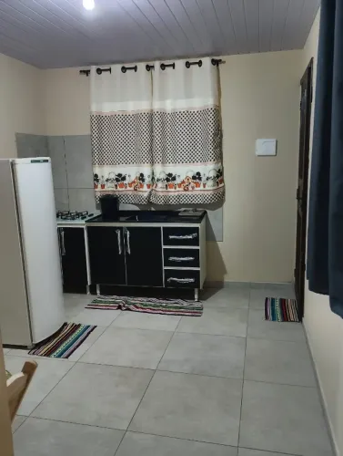 Aluga-se Kitnet Mobiliada - Bairro Nova Brasilia