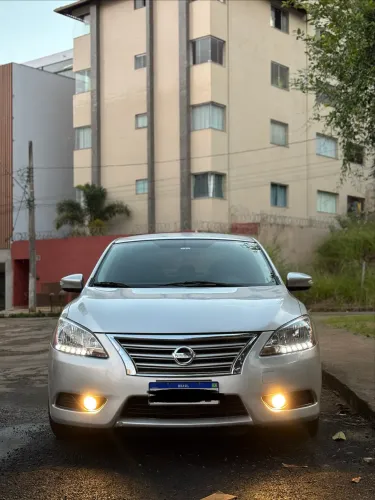Nissan Sentra SV 2.0 Flexstart 16V Aut. 2014