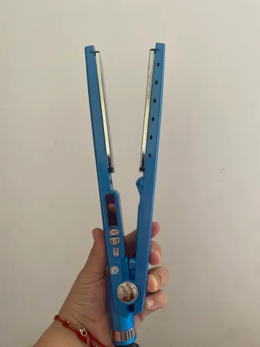 Chapinha prancha de cabelo nano titanium 450F Azul bivolt 110/220V