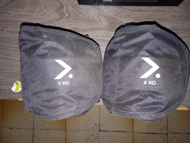 Vendo caneleiras de peso de 4 kg cada