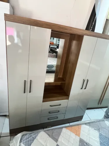 Guarda roupa