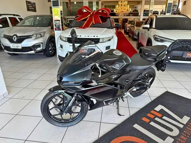 YAMAHA YZF R-3 321 2026