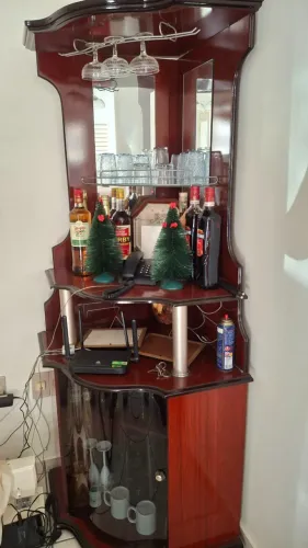 vendo barzinho para sala, copa motivo mudança