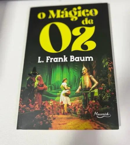 Vendo livro mágico de oz