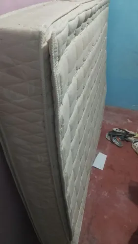 Colchão Casal Espuma D60 Pelmex - Usado Bem Conservado (ENTREGA GRÁTIS)