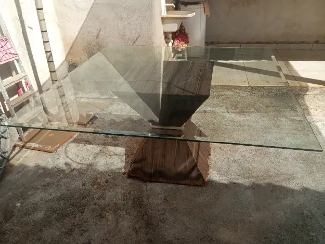 Mesa de centro quadrada 