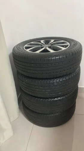 Conjunto de rodas e pneus Hyundai Creta novos
