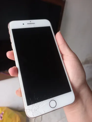 Iphone 8 Plus (PRA VENDER LOGO!!!)