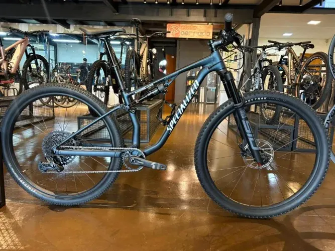 Bicicleta Super Seminova Specialized Chisel Comp - 2025  