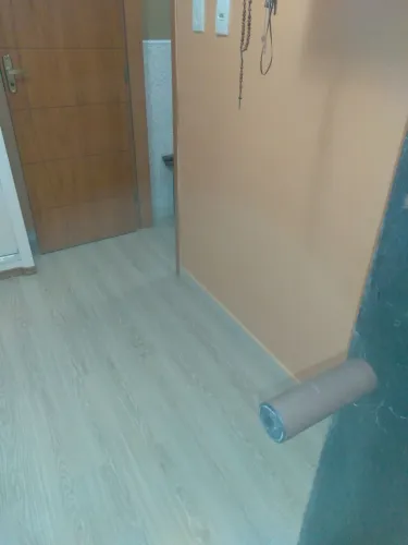 INSTALAÇÃO PISO VINILICO 28,00