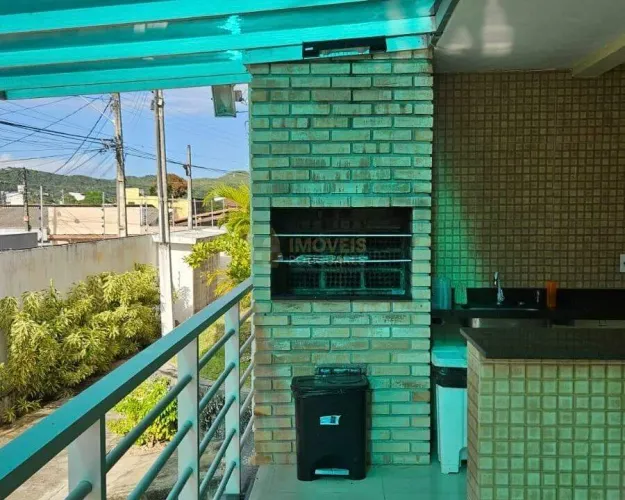 Apartamento 3 quartos com varanda em Lagoa Nova