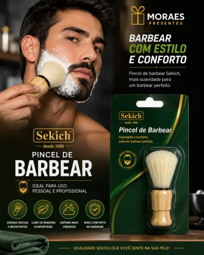 Pincel de barbear com cerdas macias e cabo de madeira.