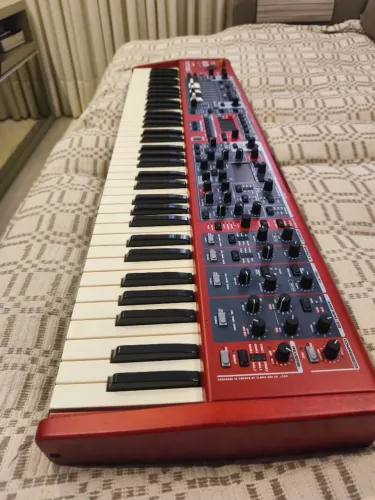 NORD STAGE 3 SW 73 IMPECÁVEL AVALIO TROCAS