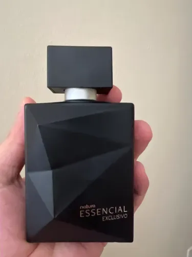 Perfume Natura - Essencial Exclusivo Masculino (Usado)