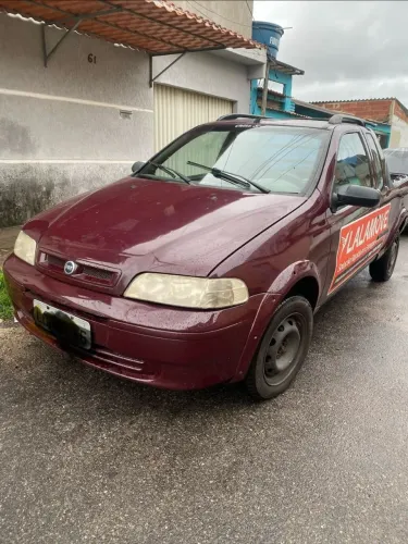 Fiat Strada Working 1.5 MPI 8V CE (álcool) 2002