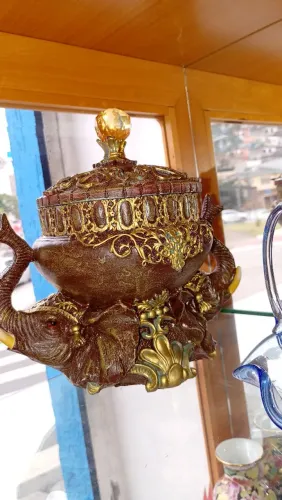 Pote de elefante para decoração
