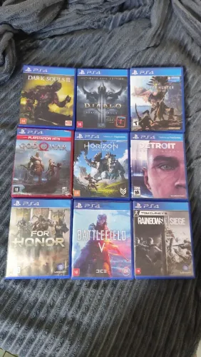 Jogos top ps4 troco Cel smartv vendo