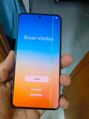 Samsung S22 256gb (tela com listra)