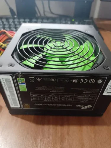Fonte de Alimentação ATX FSP FSP500-60GHN (85) 500W