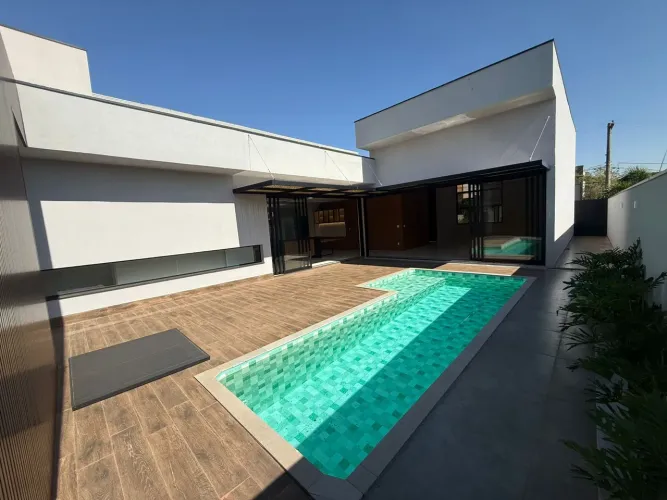 Casa Térrea Moderna  Condomínio Portal de São Clemente