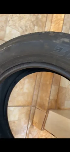 Vendo par de Pneu Bridgestone 265/60-18