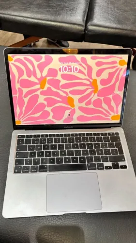 MacBook Air M1 8gb