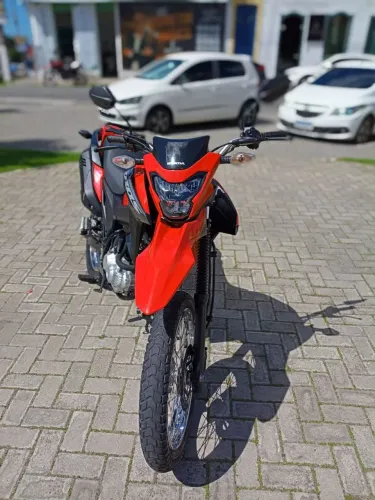 Vende-se Bros 160