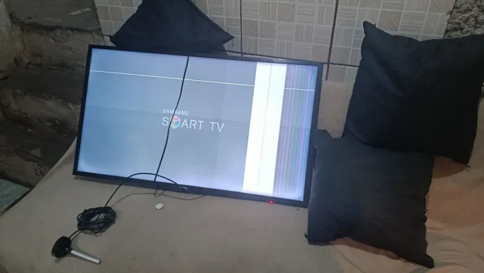 Tv com defeito 