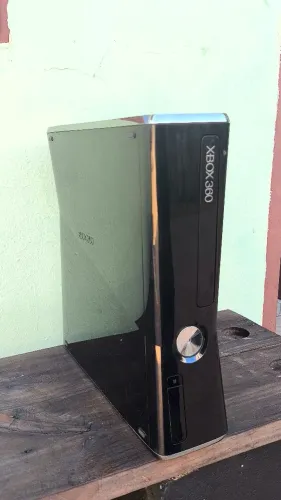 Xbox 360 S Slim Modelo 1439 - Preto