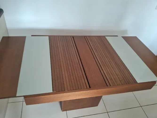 Mesa de jantar retrátil