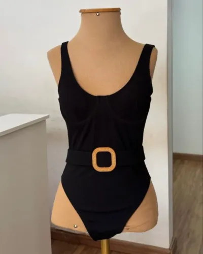 maio / body preto com cinto - m