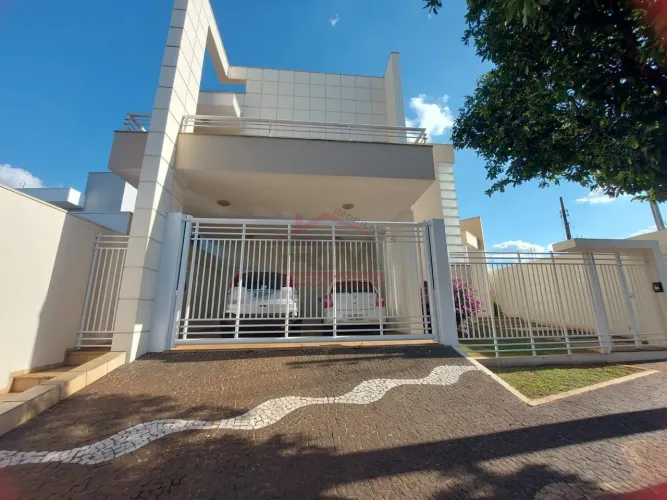 Casa Alto Padrão