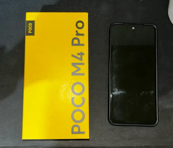 Vende-se Poco M4 Pro praticamente novo