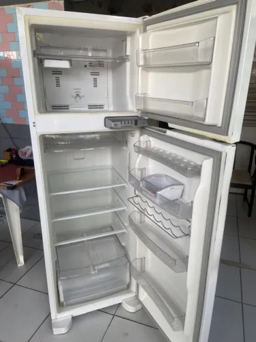 Geladeira Brastemp Frost Free 