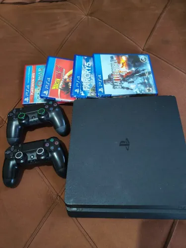 PS 4 1TB