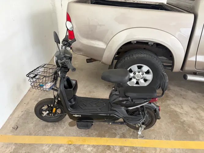 Scooter elétrica