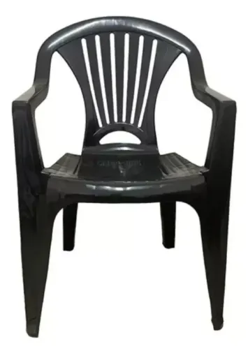 Cadeira de Plástico
