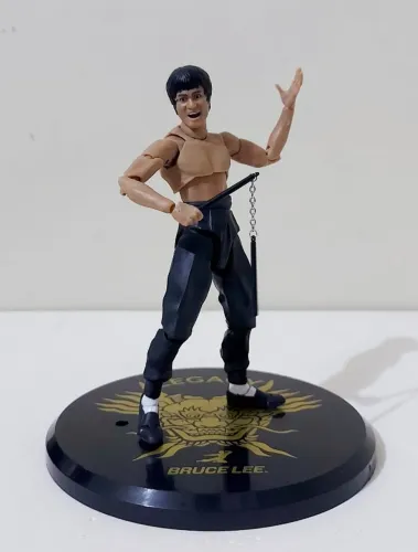 Action Figure Bruce Lee SH Figures Bandai Spirits 14cm