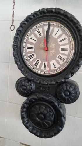 Relogio em resina