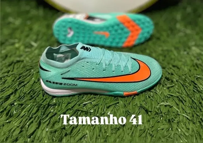 Chuteira Nike